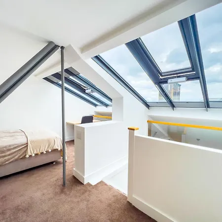 Mirage - Sky Views Apartment *